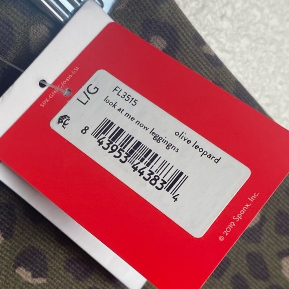 SPANX Look At Me Now Seamless Leggings in Olive Leopard - New, All Sizes - Picture 8 of 10